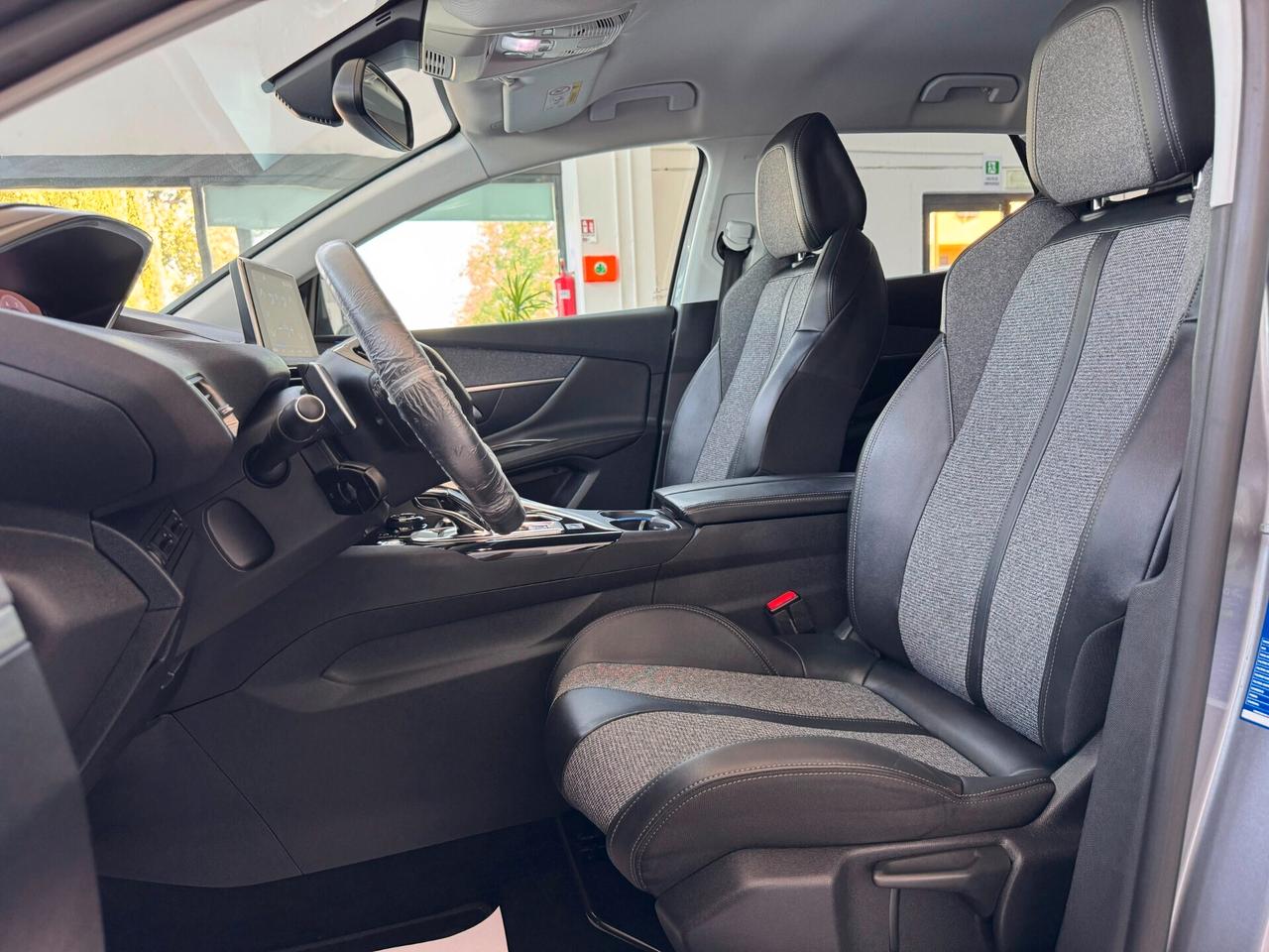 Peugeot 3008 BlueHDi 130 S&S Allure