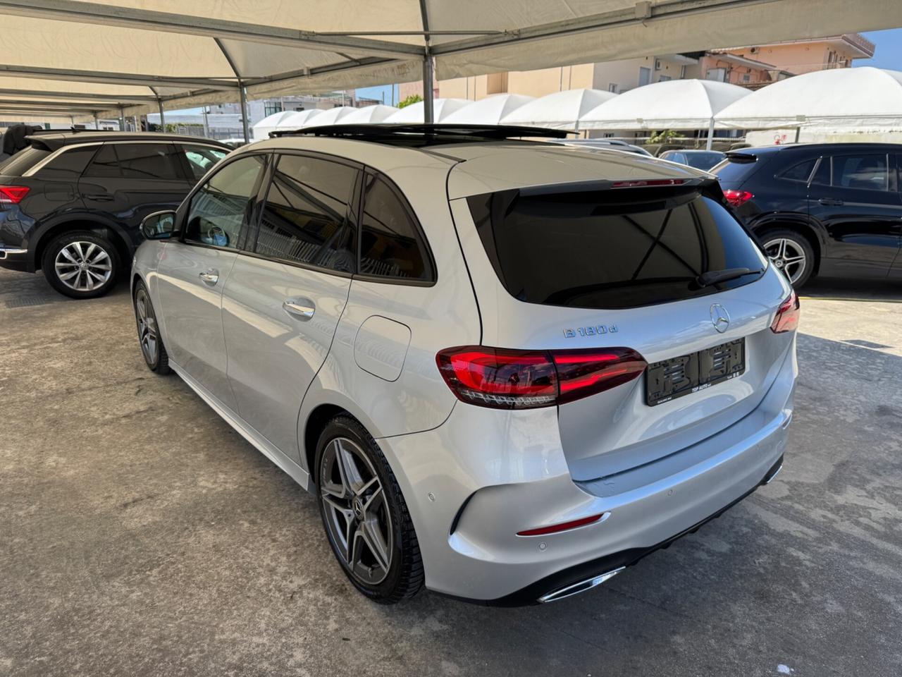 MERCEDES-BENZ B 180 d AUT. PREMIUM AMG / TETTO