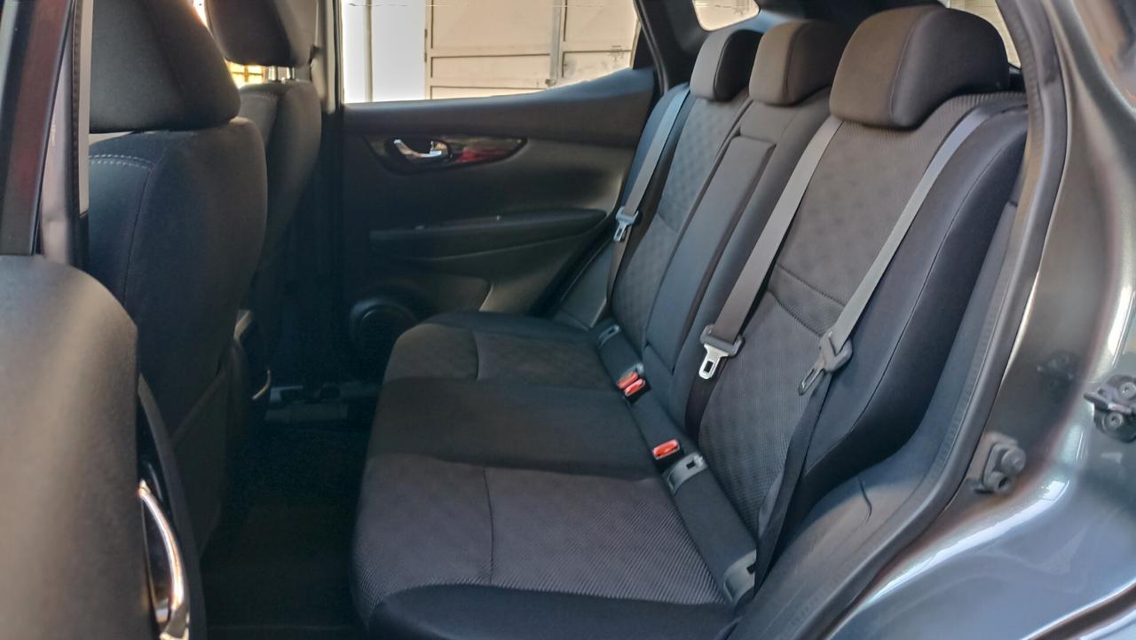 Nissan Qashqai 1.5 dCi Tekna