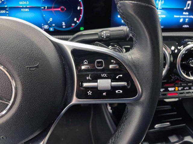 MERCEDES-BENZ A 180 D PREMIUM AUTO