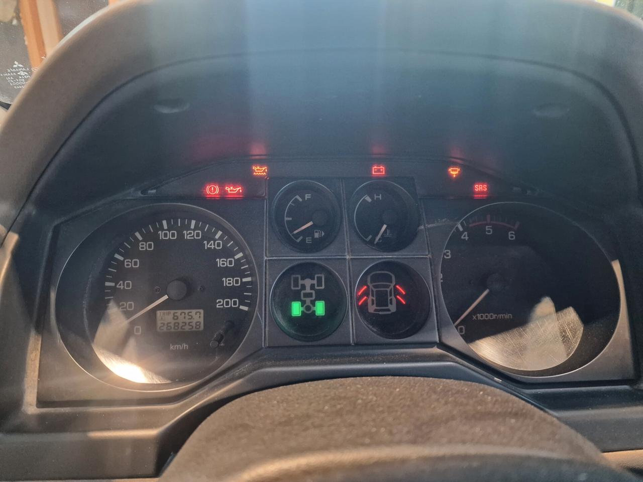 Mitsubishi Pajero 3.2 16V DI-D 5p. GLX 7 posti
