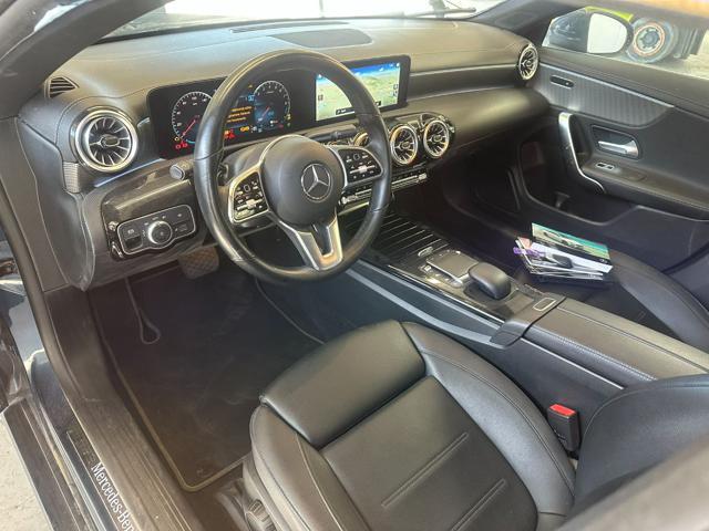 MERCEDES-BENZ CLA 250 E HYBRID EQ SHOOTING BRAKE SPORT