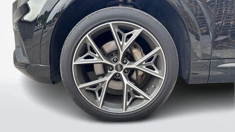 Audi Q8 50 3.0 V6 TDI mHEV quattro tiptronic