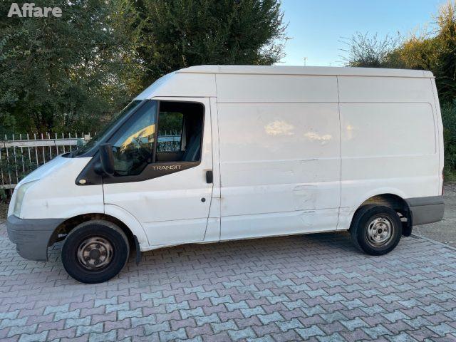 FORD Transit 300L 2.2 TDCi/115 PL-TM Furgone