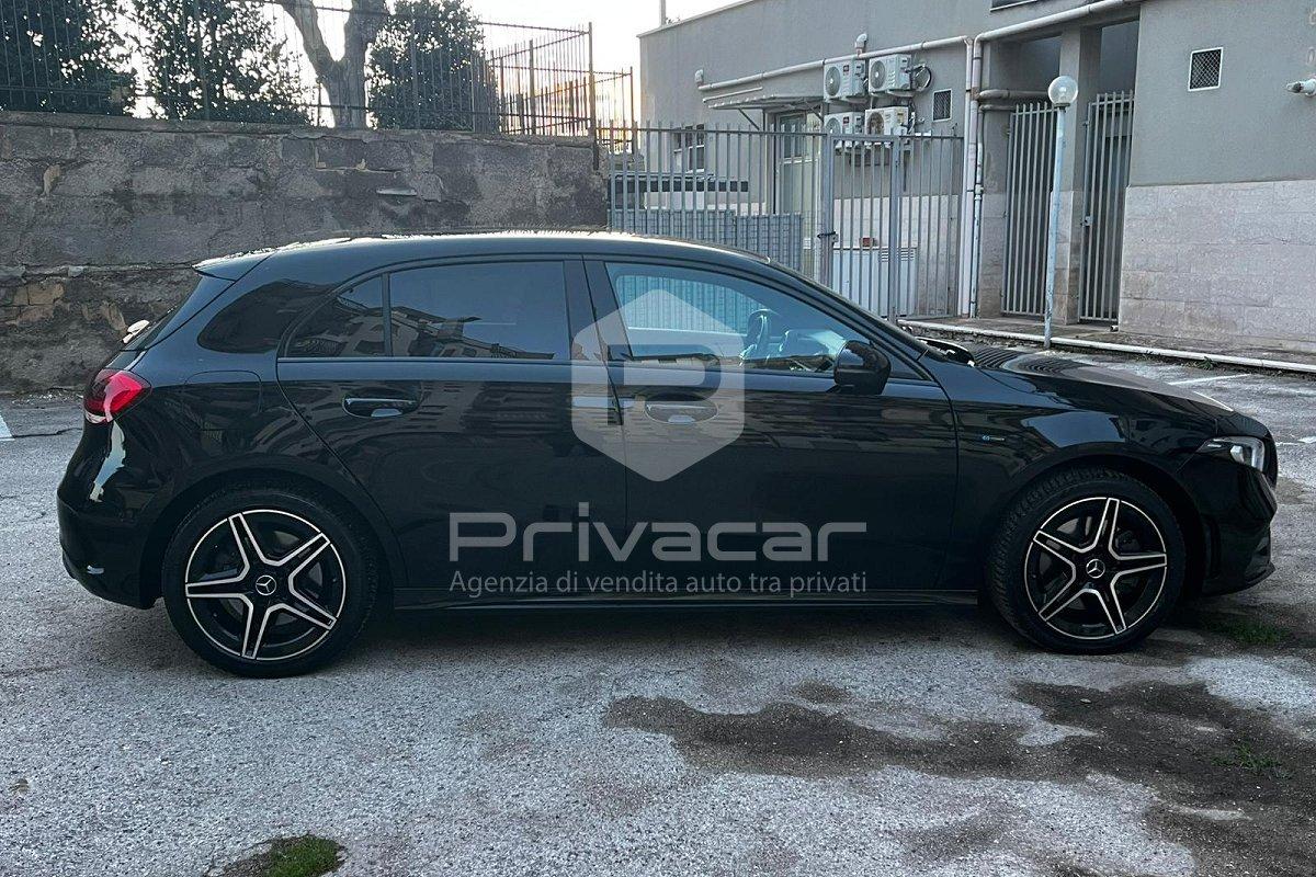 MERCEDES A 250 e hybrid EQ Business
