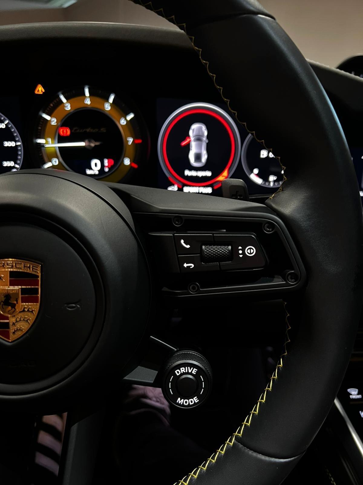 Porsche 911 Turbo S Coupé UNICO IN ITALIA!