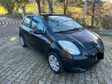 Toyota Yaris 1.4 D-4D 5 porte Sol