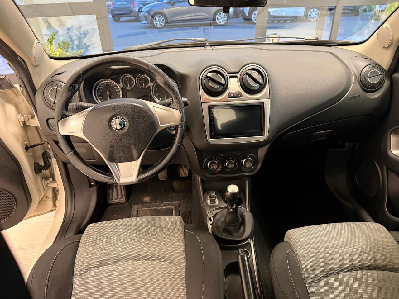 Alfa Romeo MiTo 1.4 78 CV Distinctive Sport Pack