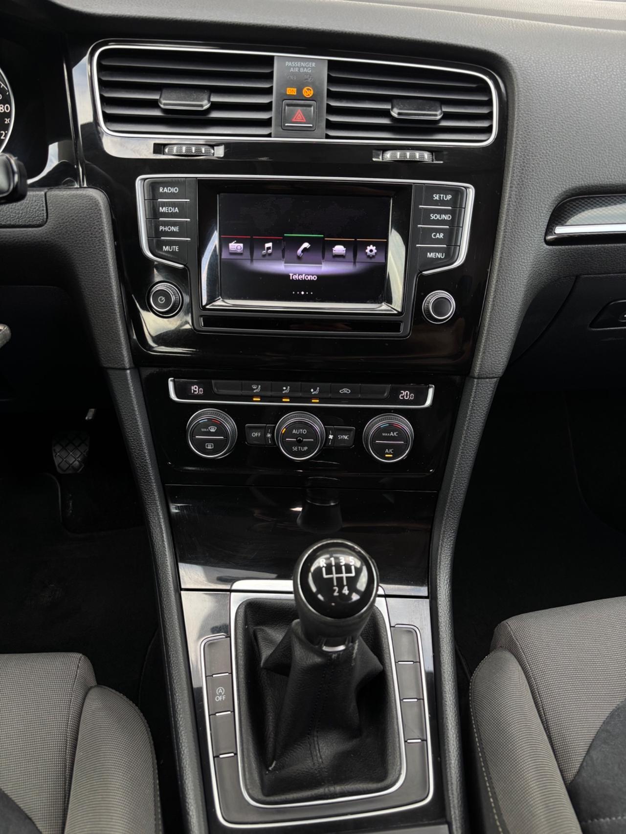 Volkswagen Golf 1.6 TDI. Highline. Garanzia 12mesi