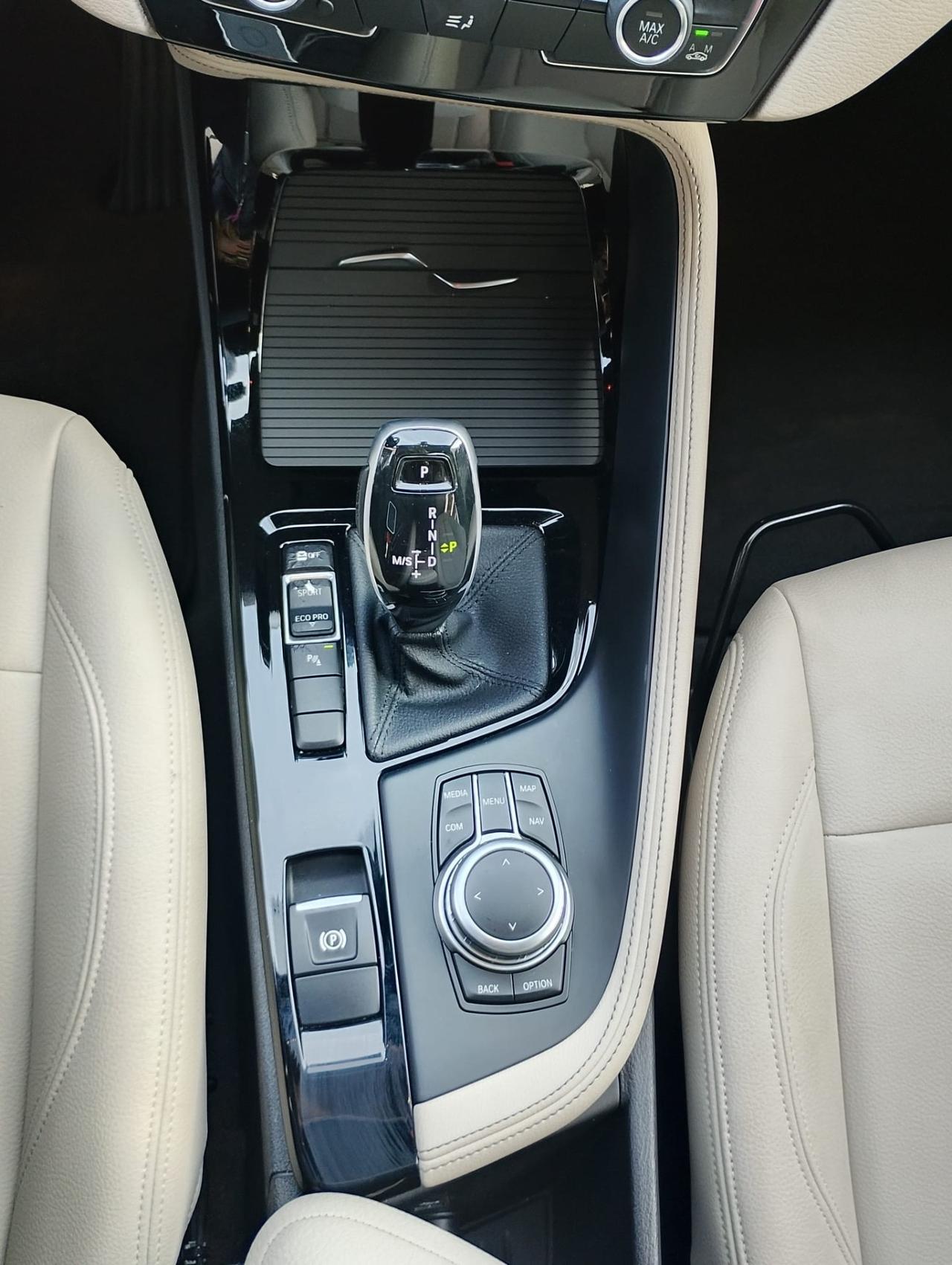 Bmw X1 sDrive18d xLine