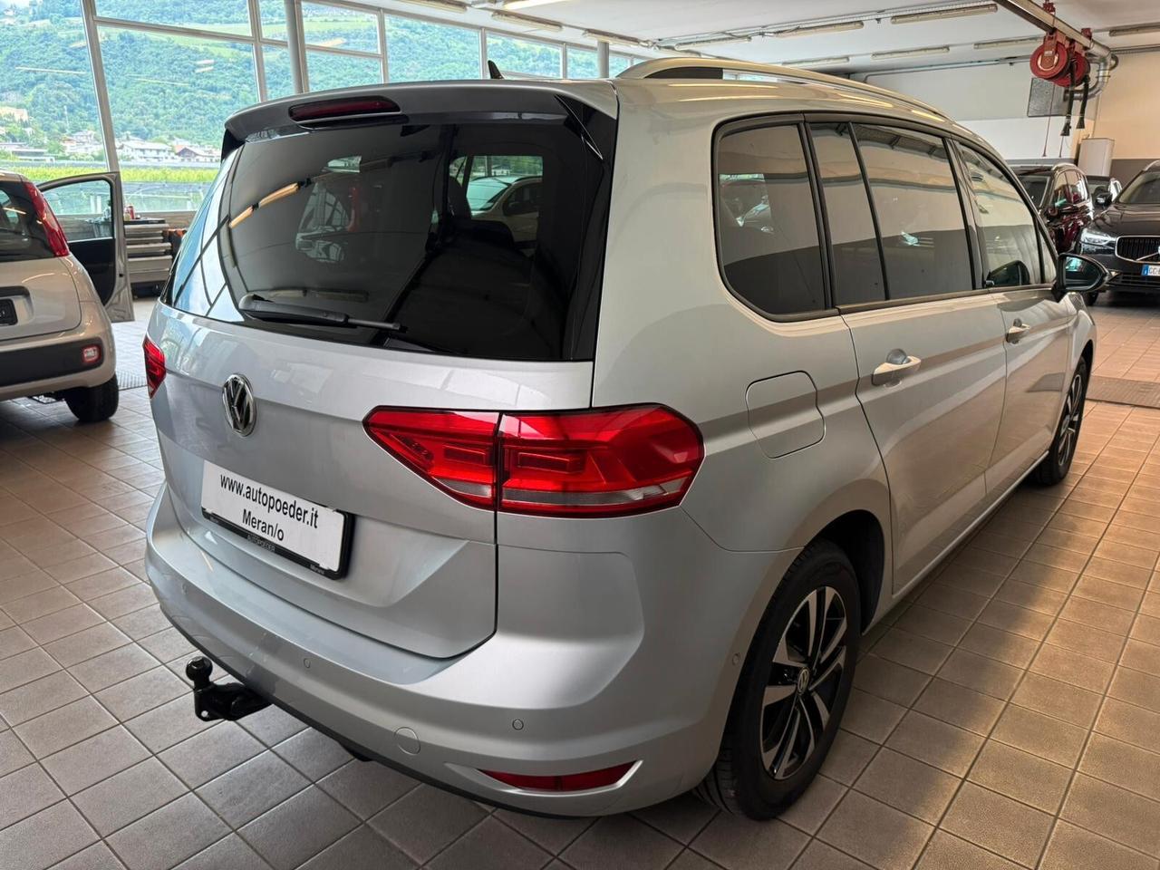 Volkswagen Touran 2.0 TDI 115 CV DSG IQDrive 7Posti Gancio