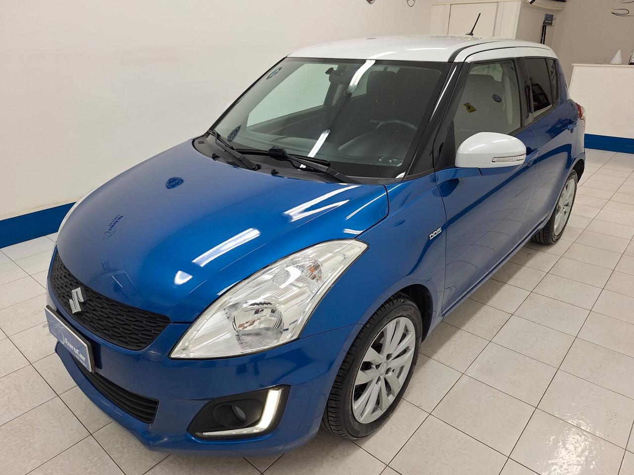 Suzuki Swift 1.3 DDiS 75cv B-Top Bi-Color