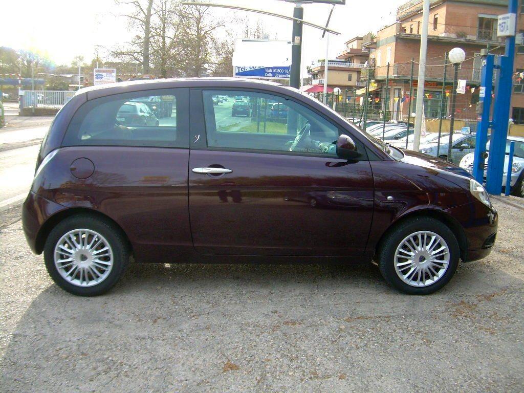 Lancia Ypsilon 1.2 Argento*Solo km 116000*Unipro'