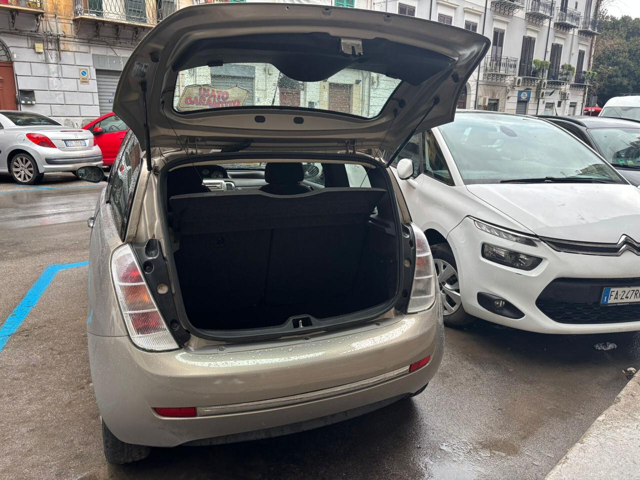 Lancia Ypsilon 1.2 Argento NEOPATENTATI FINANZIABILE