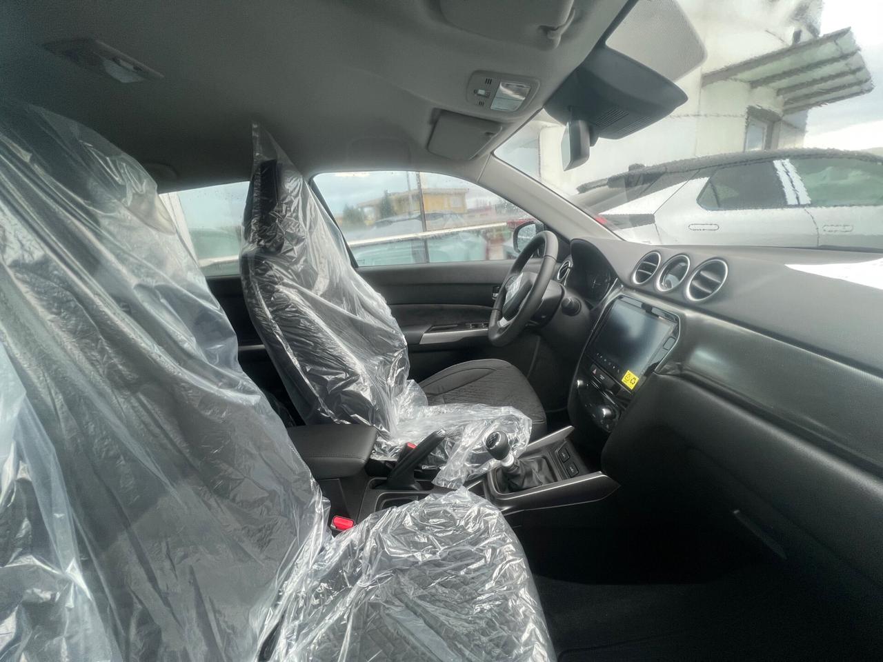 Suzuki Vitara 1.4 Hybrid Top