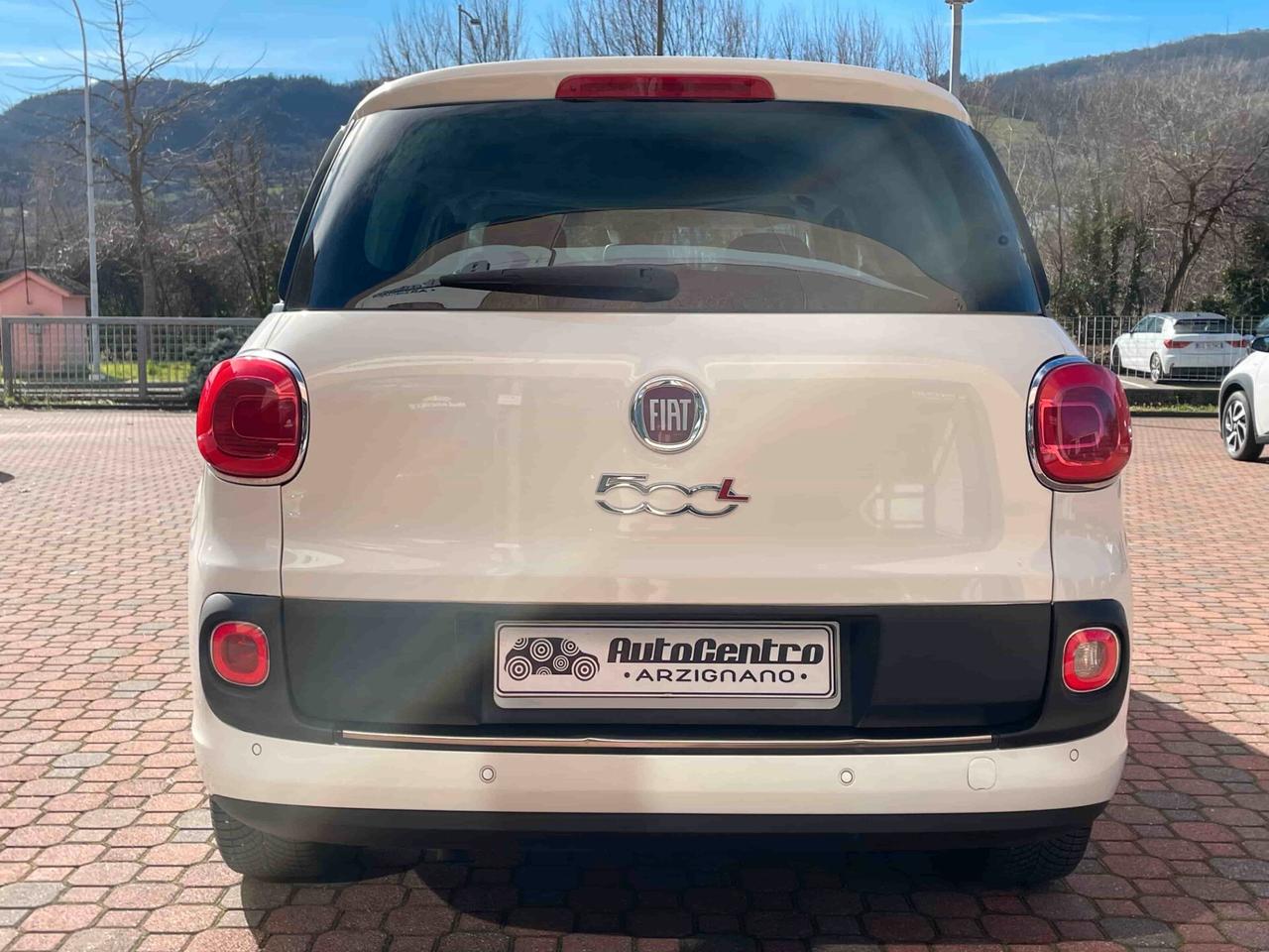 Fiat 500L Living 1.6 Multijet 105 CV Lounge 7 POSTI / NEOPATENTATI