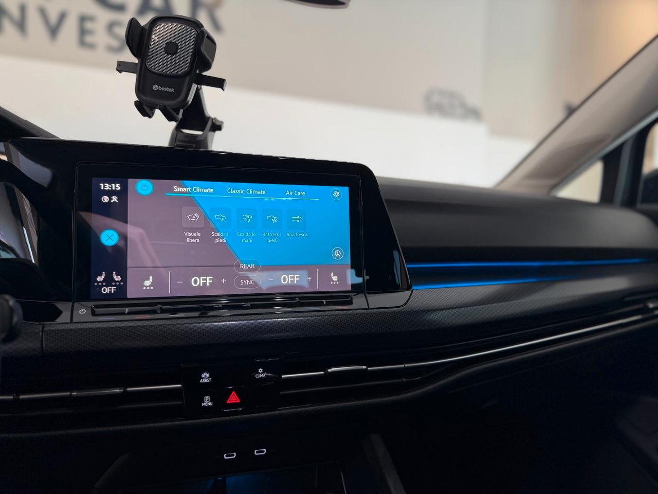 Volkswagen Golf 8 1.0 TSI 110CV ''VENOM WRAP'' ALLESTIMENTO GTI