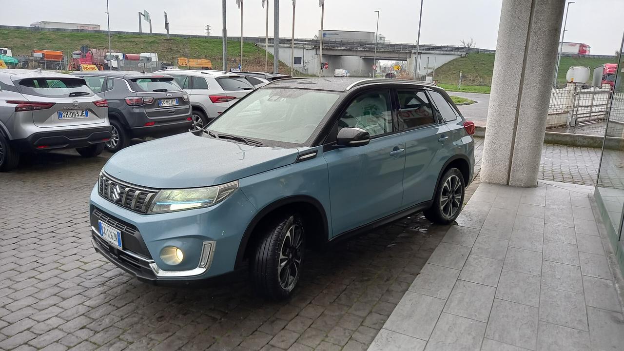 Suzuki Vitara 1.4 Hybrid Top
