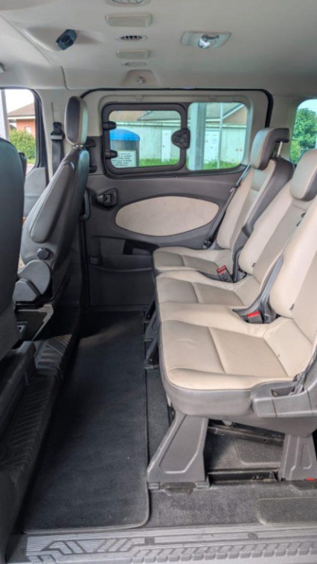 FORD Tourneo Custom 310 2.0 TDCi 170CV Titanium
