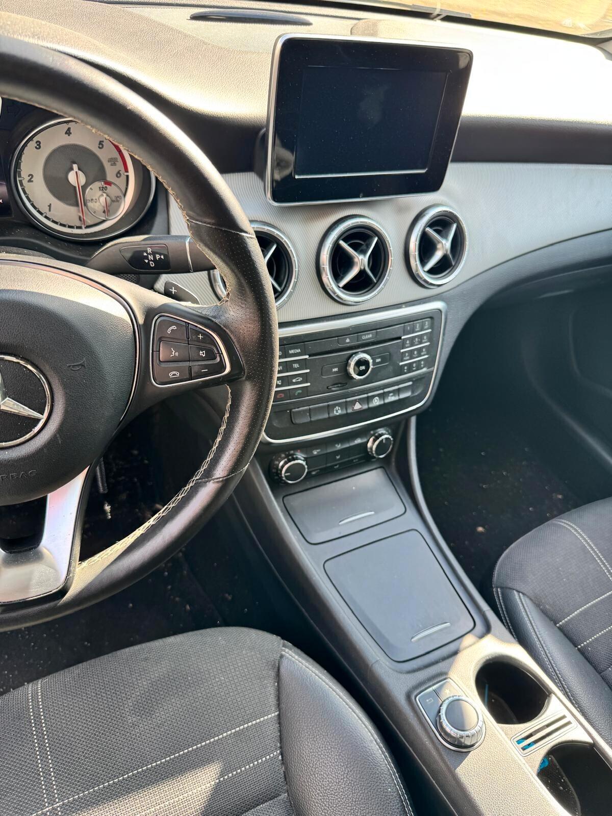 Mercedes-benz CLA 200 d Automatic Sport 2016