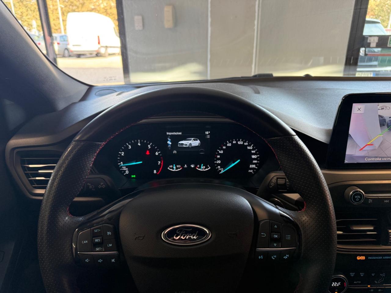 Ford Focus 1.0 EcoBoost Hybrid 125 CV 5p. ST-Line