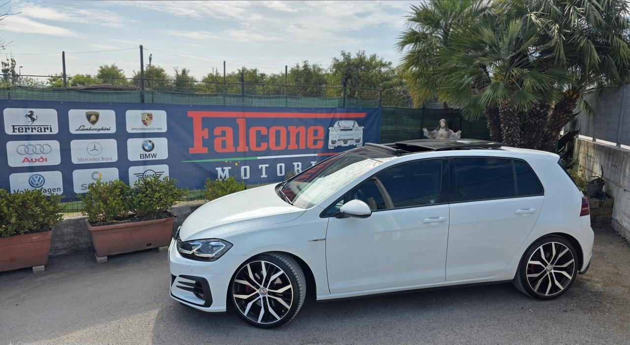 Volkswagen Golf GTD 2.0 TDI DSG Tetto Cockpit