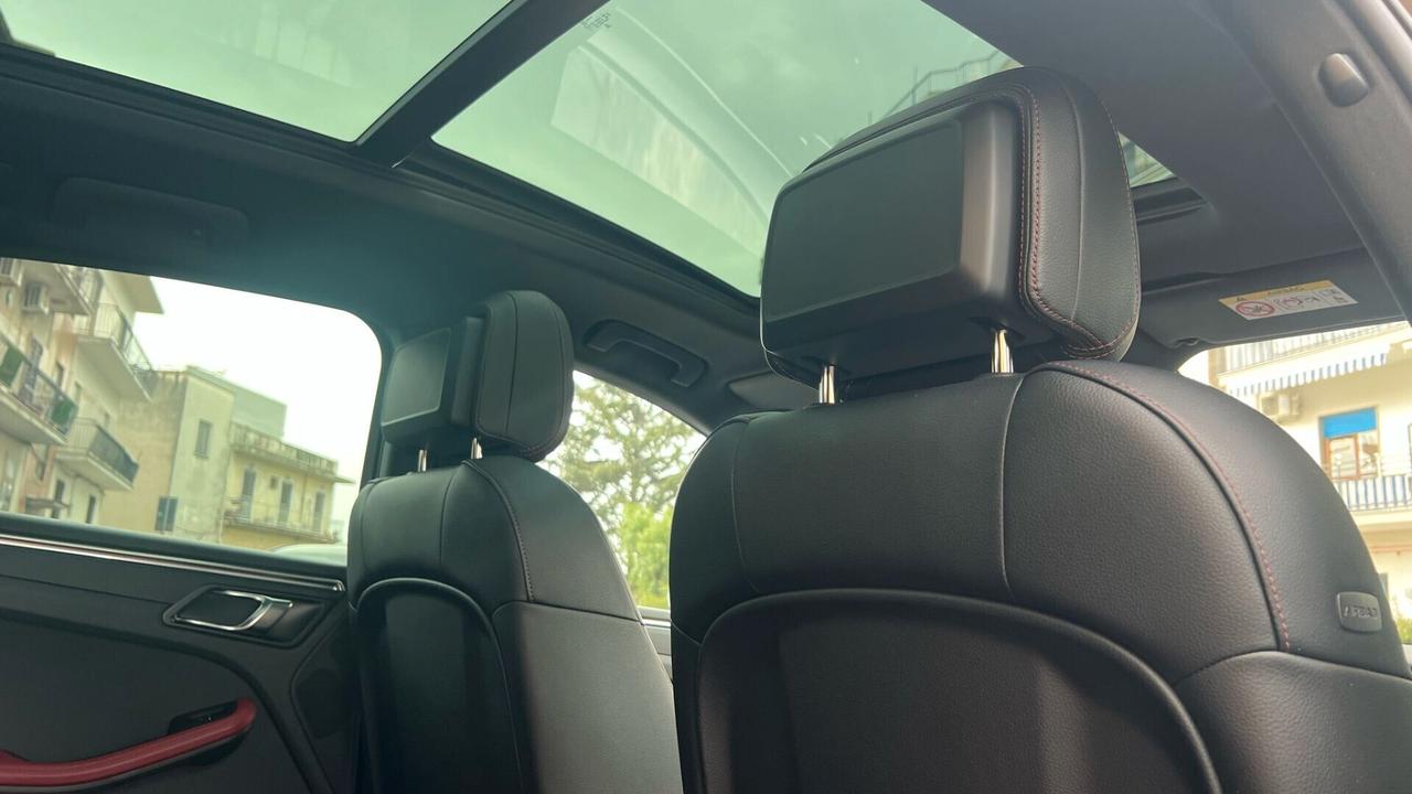 Porsche Macan 2.0 265 Cv Tetto Apribile Pelle Nav.