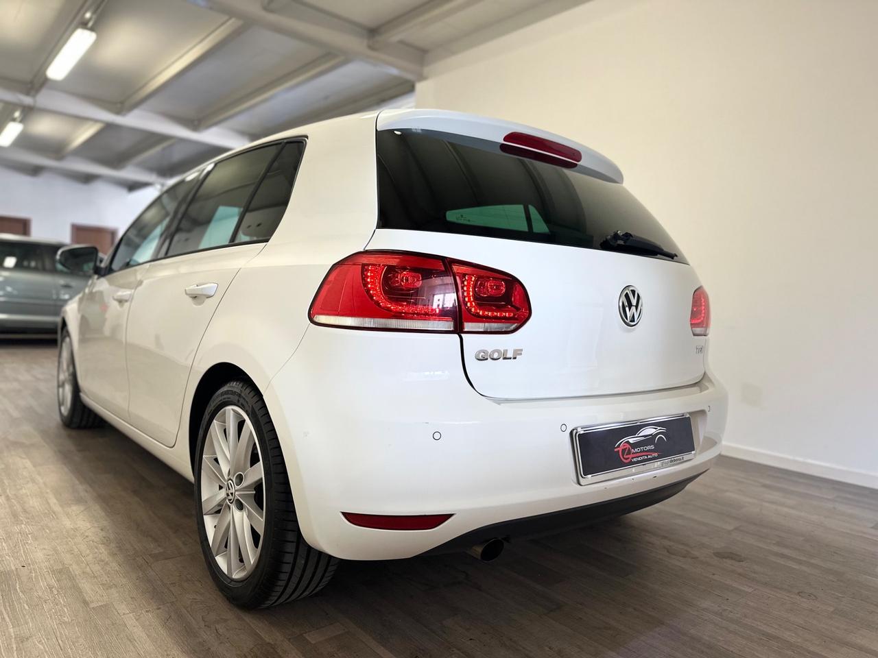 Volkswagen Golf 1.6 TDI DSG 5p. Highline NEOPATENTATI AUTOMATICA