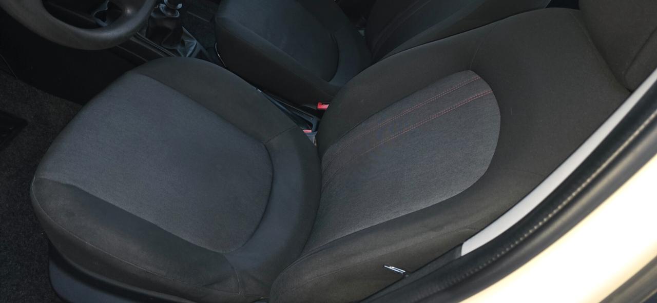 Fiat Grande Punto 1.4 5 porte Actual Natural Power