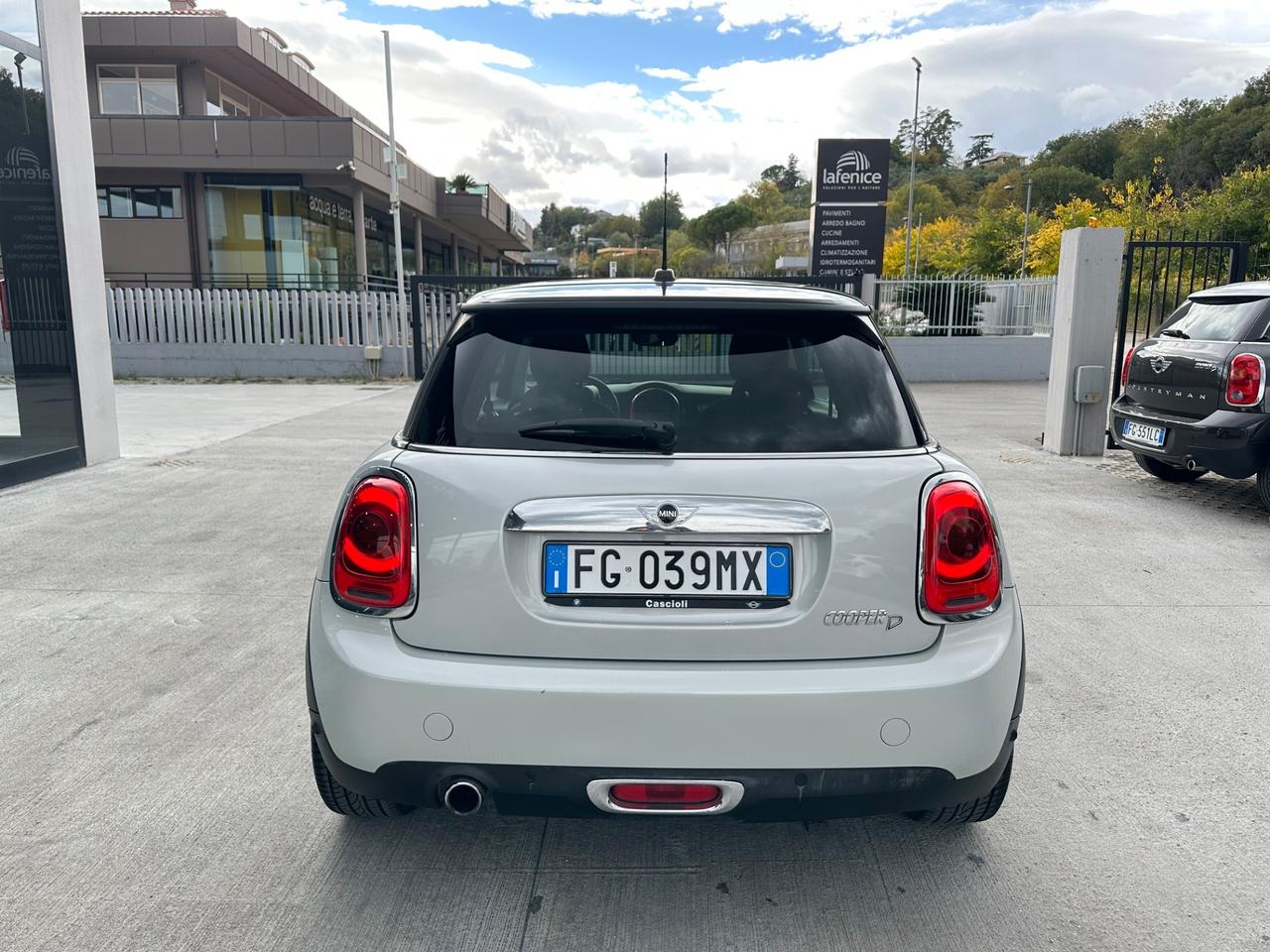 Mini 1.5 Cooper D Business XL