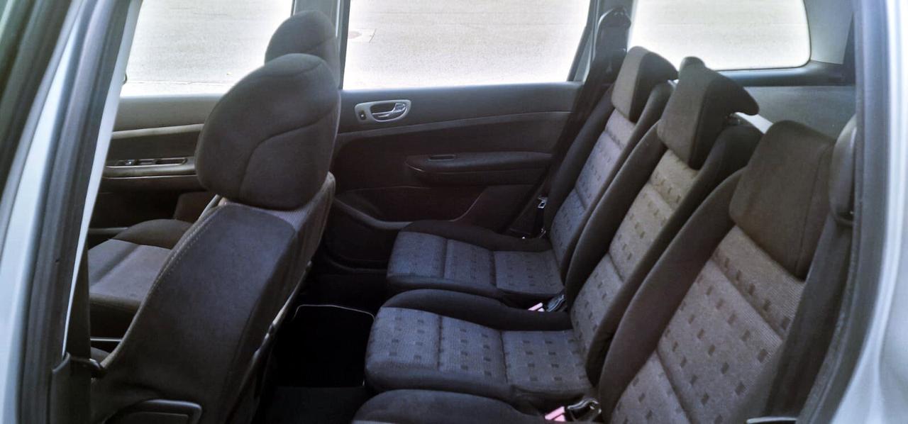 Peugeot 307 2.0 16V HDi TETTO PANO OK NEOPATENT