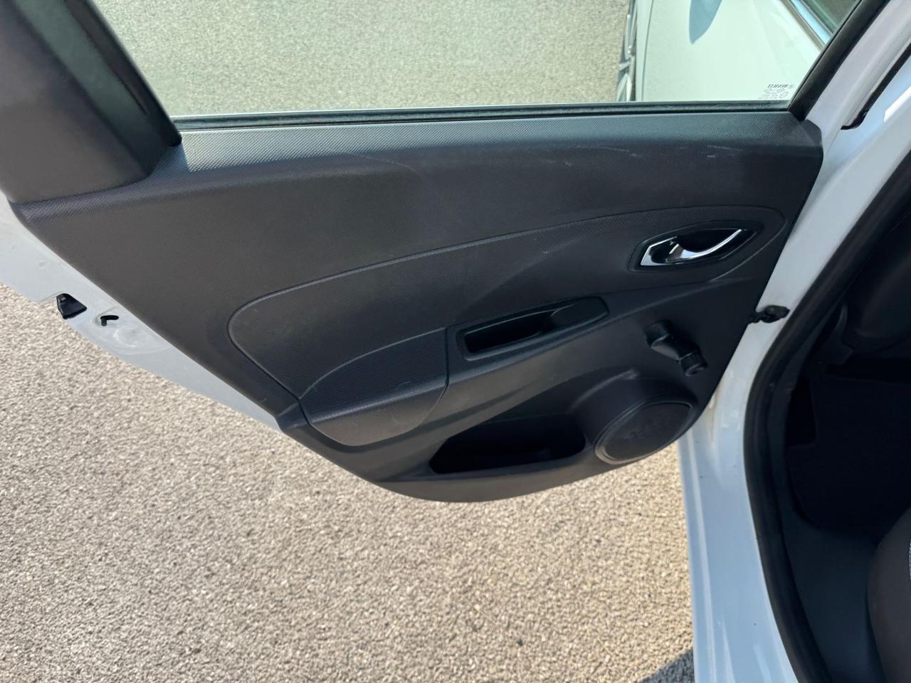 Renault Clio Sporter 1.5 dCi 8V 75CV Costume National