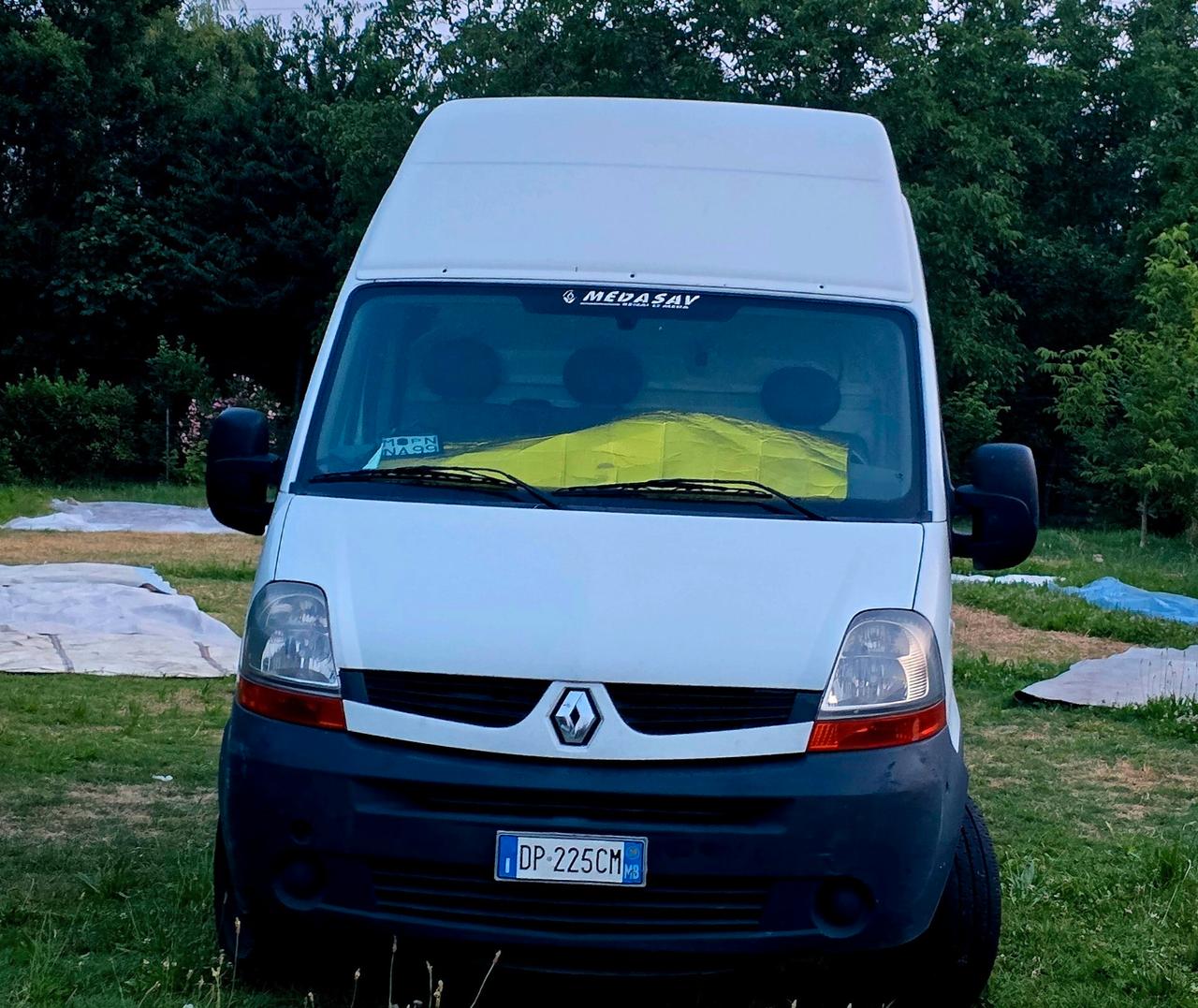 Renault Master 2.5 dCi TETTO ALTO anche Neopatenta