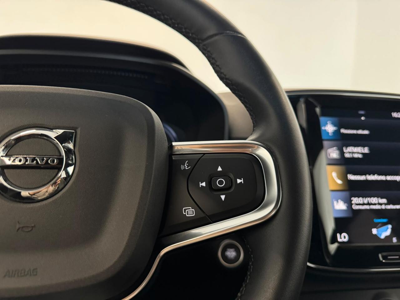 Volvo XC40 T5 Recharge Plug-in Hybrid automatico Core