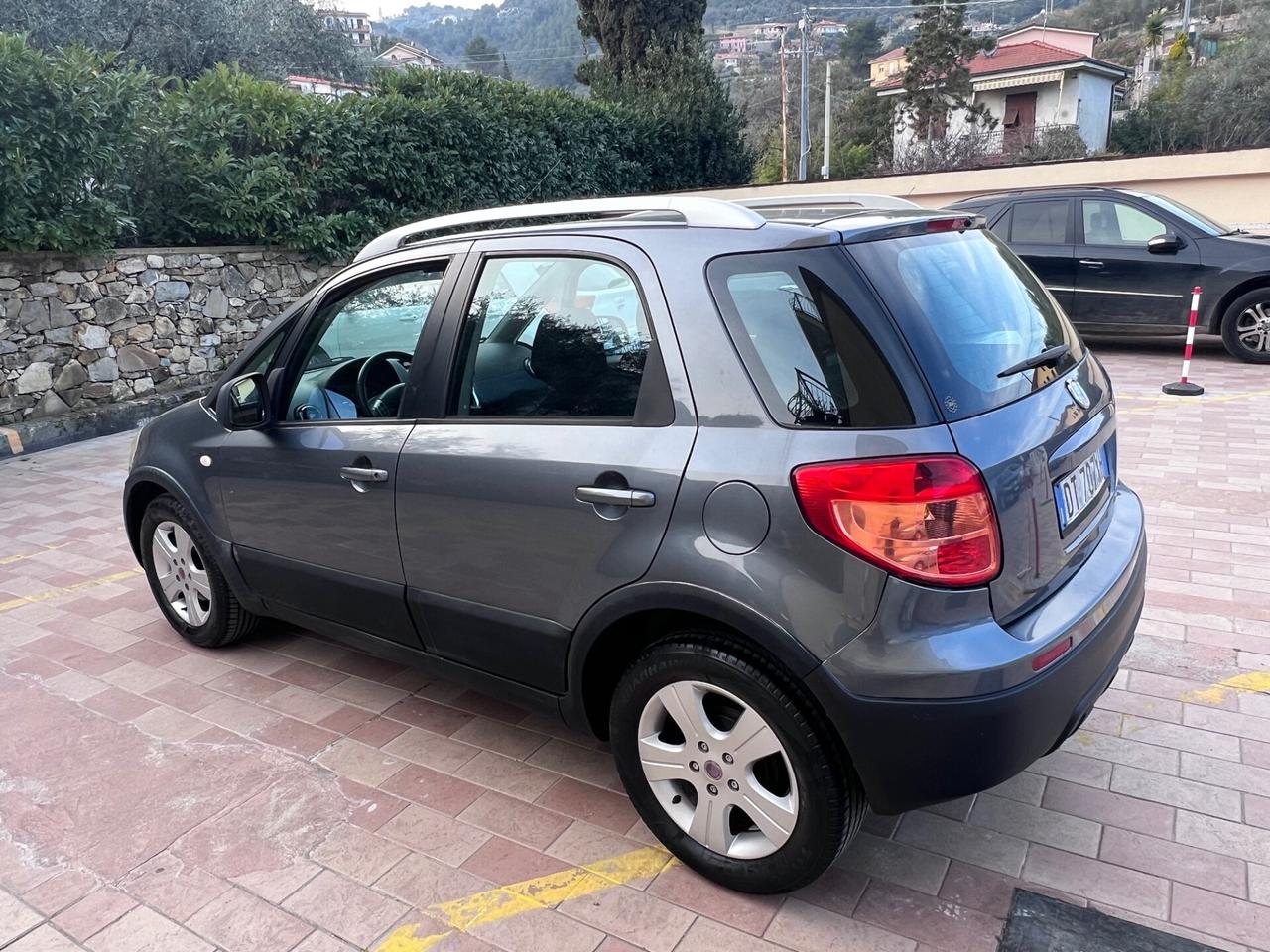 Fiat Sedici 1.9 MJT 4x2 Emotion