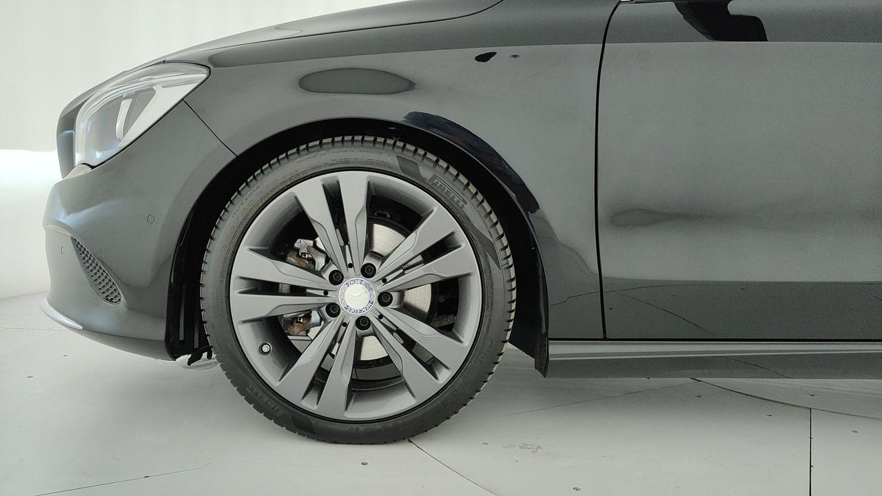 Mercedes-Benz CLA - C117 - CLA 180 cdi Sport