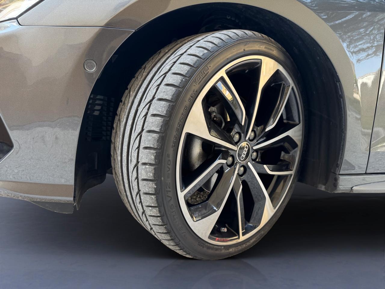 Audi A3 Sedan 35 TDI S tronic line edition