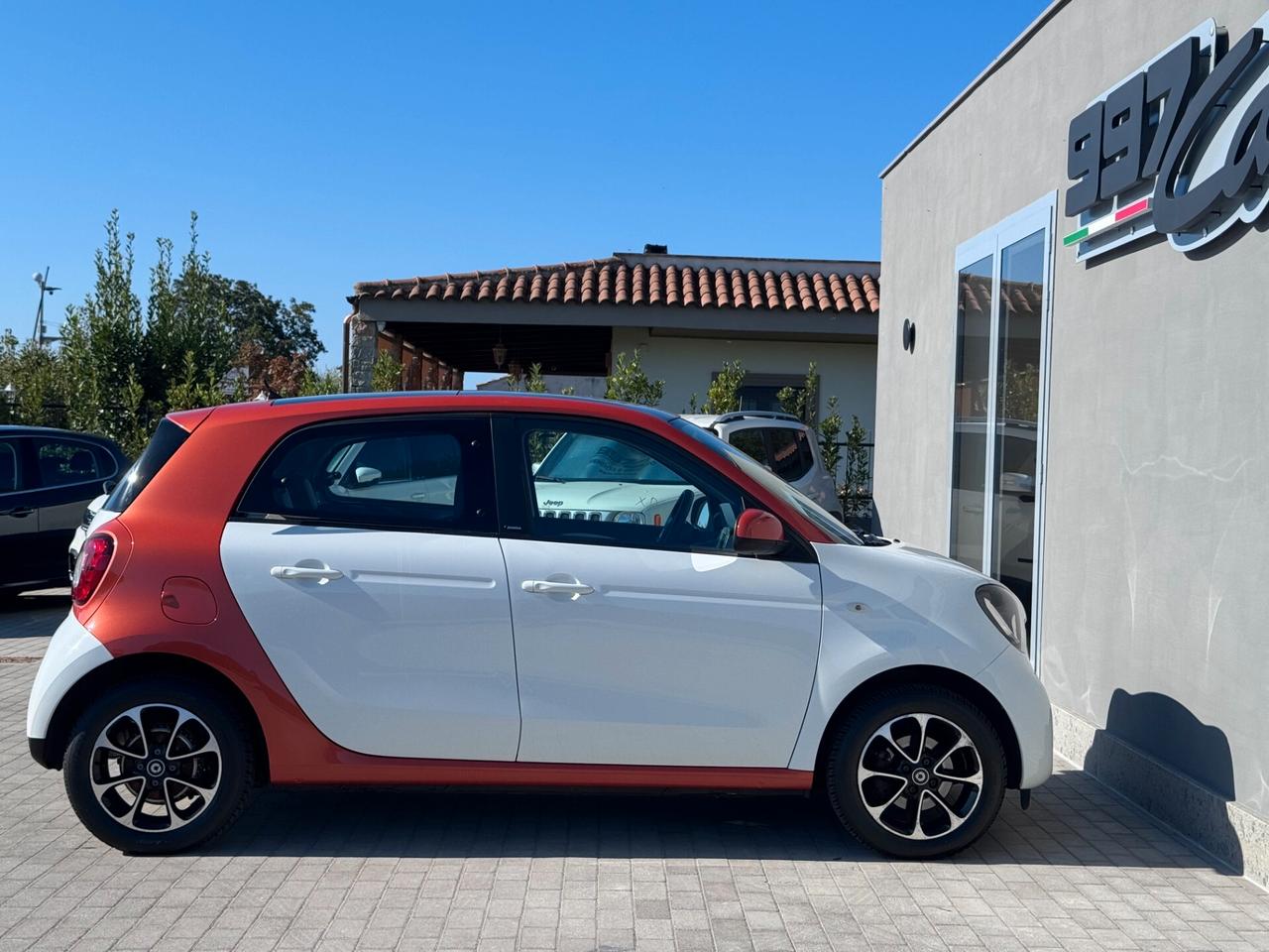 Smart ForFour 70 1.0 Passion - DOPPIO TETTO - NAVIGATORE - SENSORI - NEOPAT -