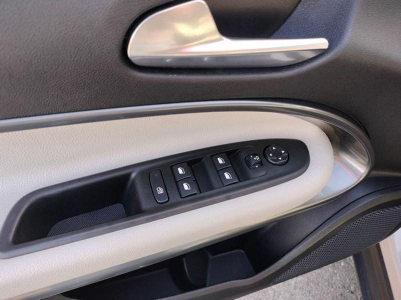 FIAT 600 1.2 Hybrid 100cv La Prima