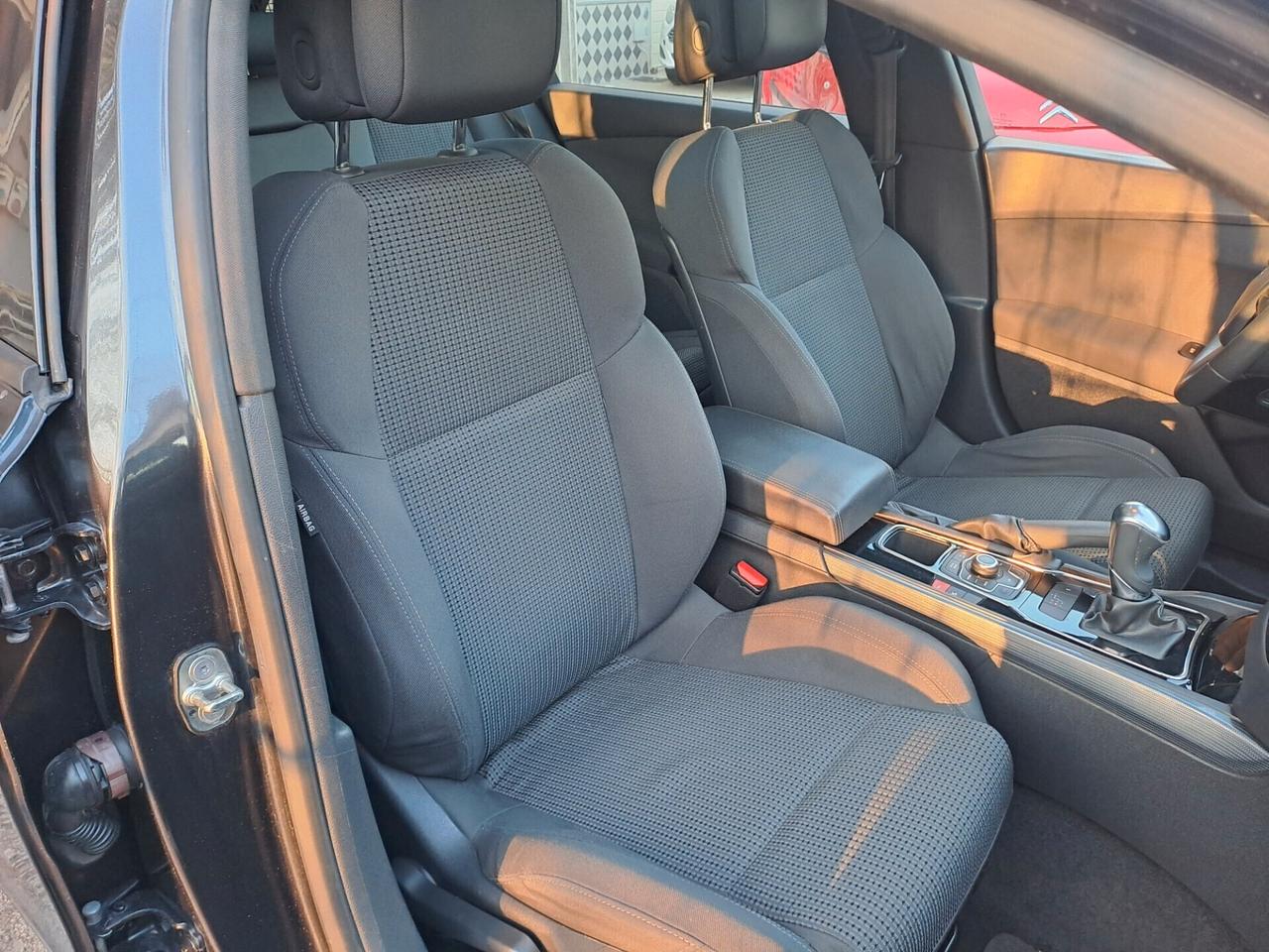 Peugeot 508 1.6 e-HDi 112CV cambio automatico e f1 S&S SW Ciel Business