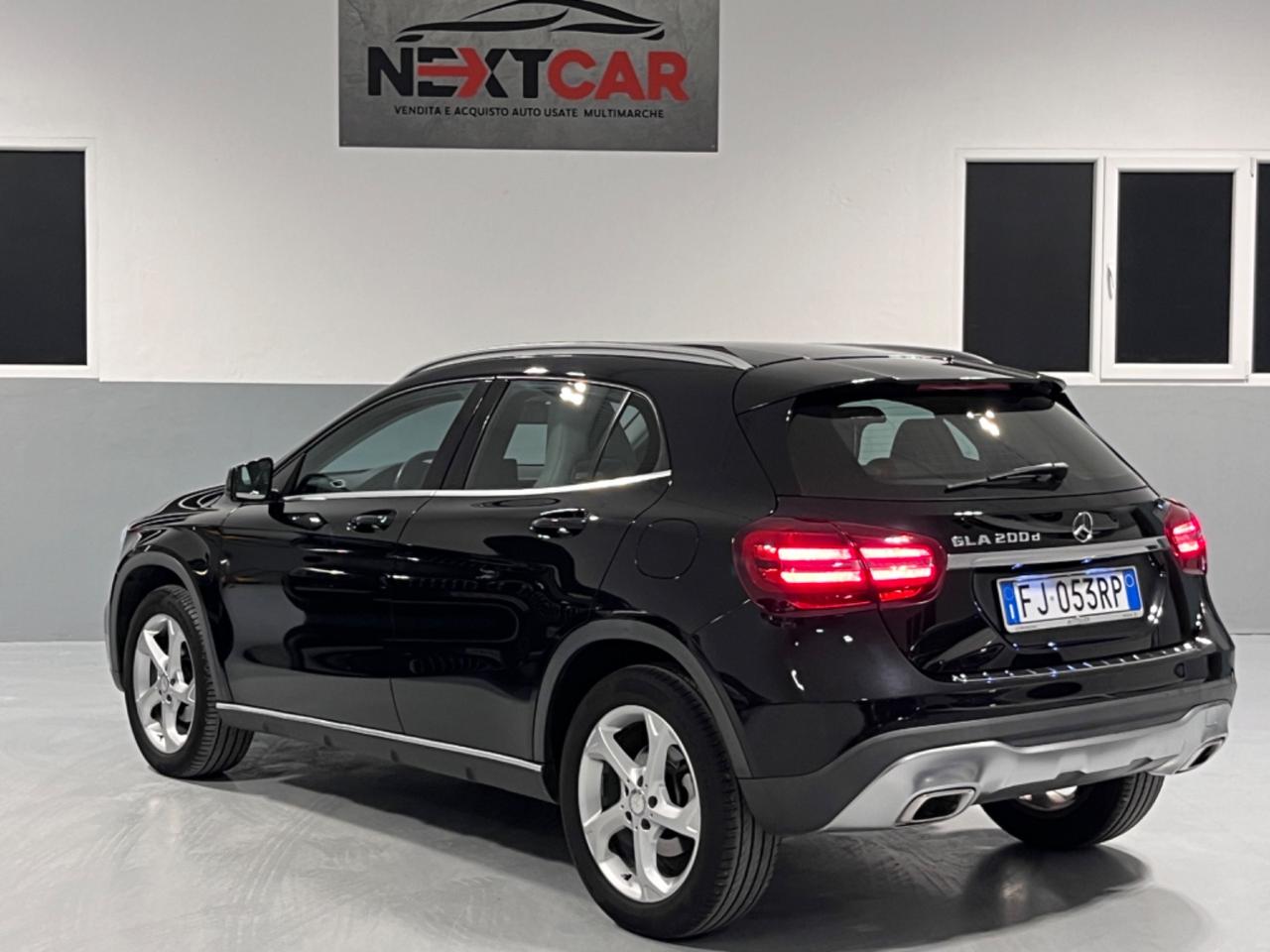 Mercedes-benz GLA 200d Automatic Premium