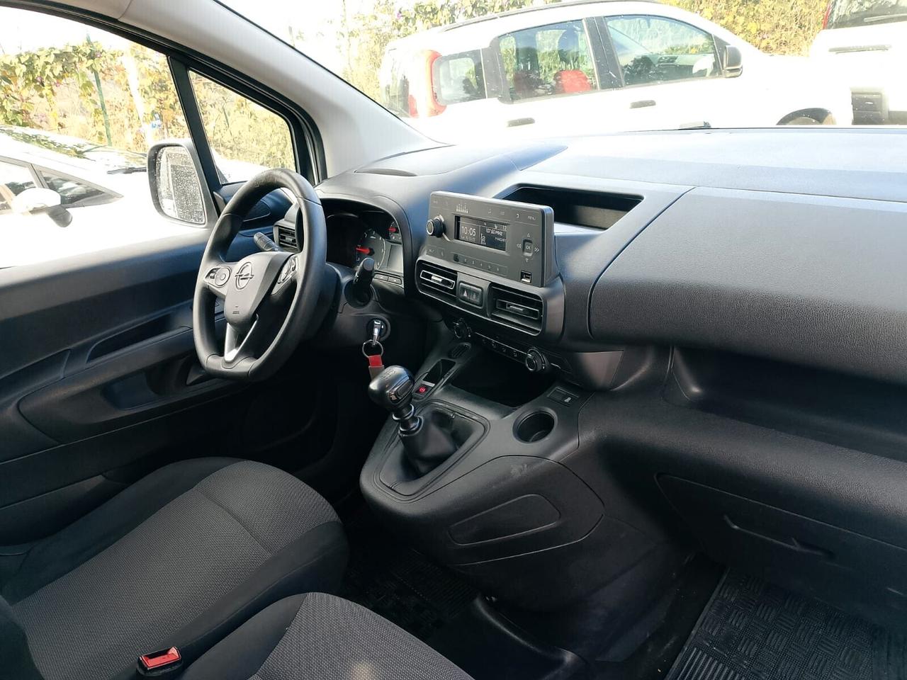 Opel Combo Cargo 1.5 Diesel 130CV passo lungo 3 posti