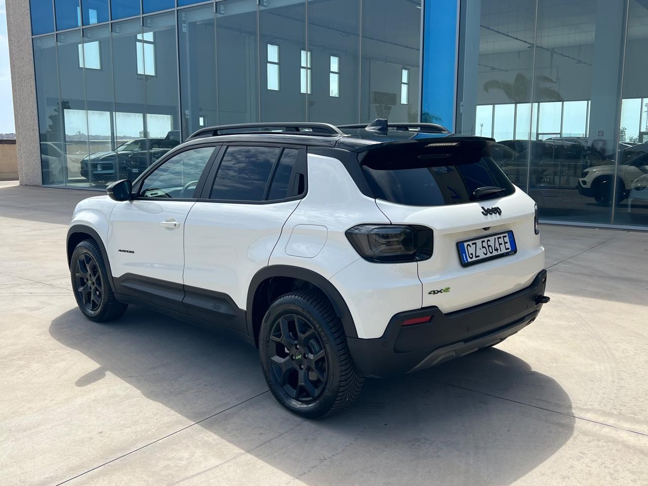 Jeep Avenger 1.2 Turbo 145 CV MHEV 4xe Overland - possibiltà noleggio no scoring