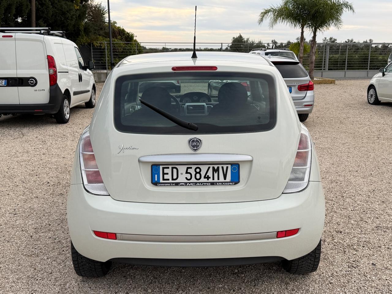 Lancia Ypsilon 1.2 69 CV Argento