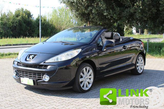 PEUGEOT 207 1.6 HDi 110CV CC Féline