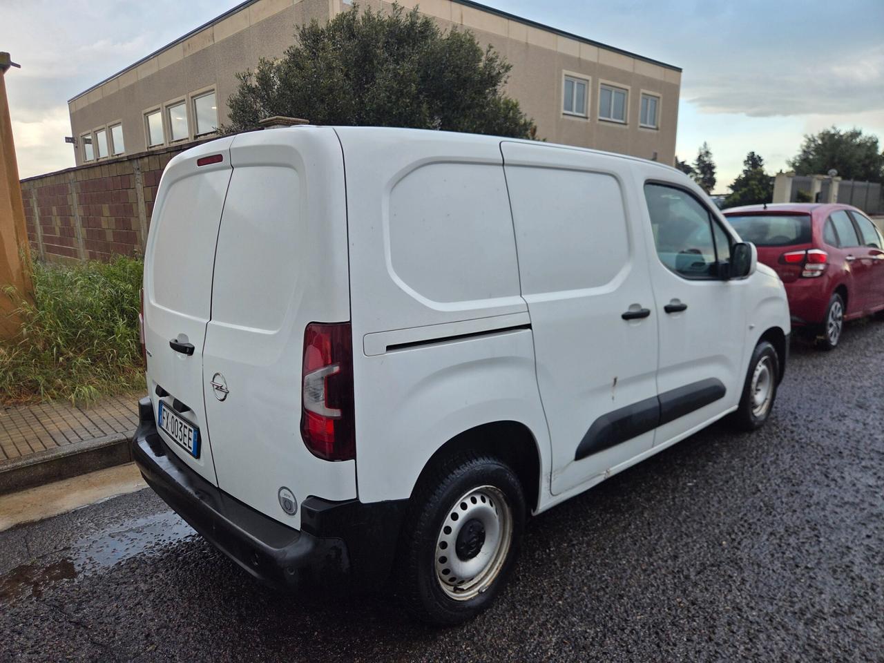 Opel Combo Cargo 1.6 Diesel 100CV S&S PC 650kg Edition