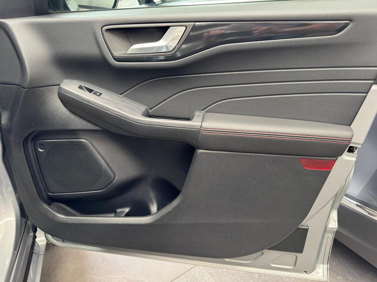 Ford Kuga 2.5 Plug In Hybrid 225 CV CVT 2WD ST-Line X