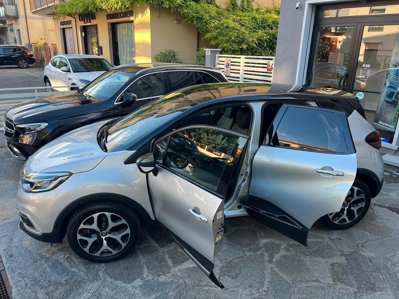 RENAULT CAPTUR dCi 90cv EDC SPORT EDITION NEOPATENTATI