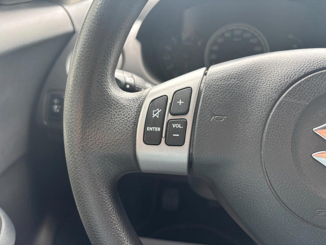 Suzuki Swift IV 5p 1.3 16v GLX 90cv(67kW)