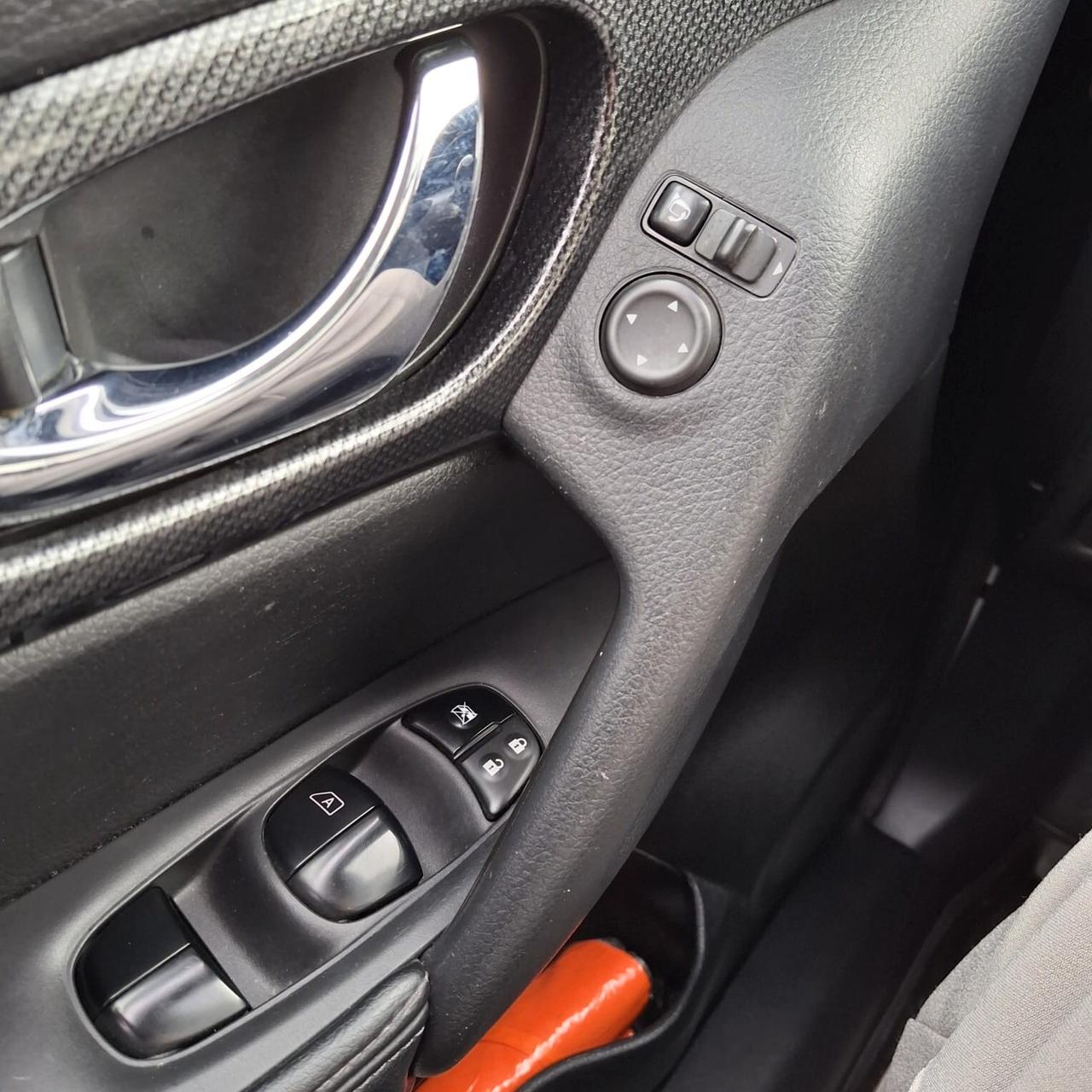 NISSAN X-Trail 1.6 dCi 4WD TEKNA